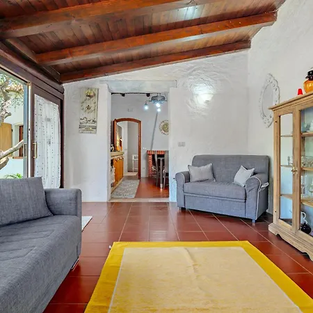 Pirina Villa